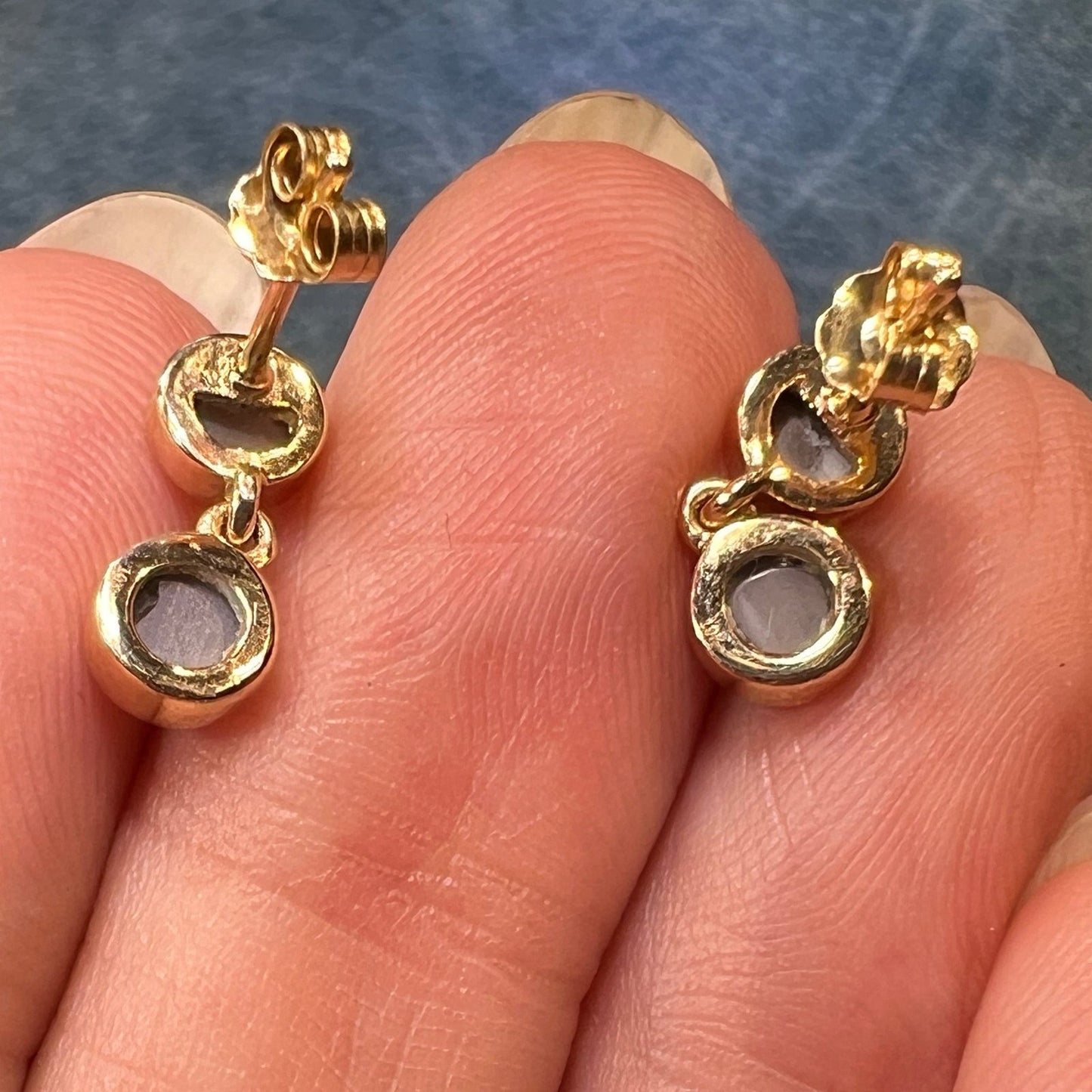 10k Gold Cats Eye Chrysoberyl Dangle Earrings. Tiny! *Video*