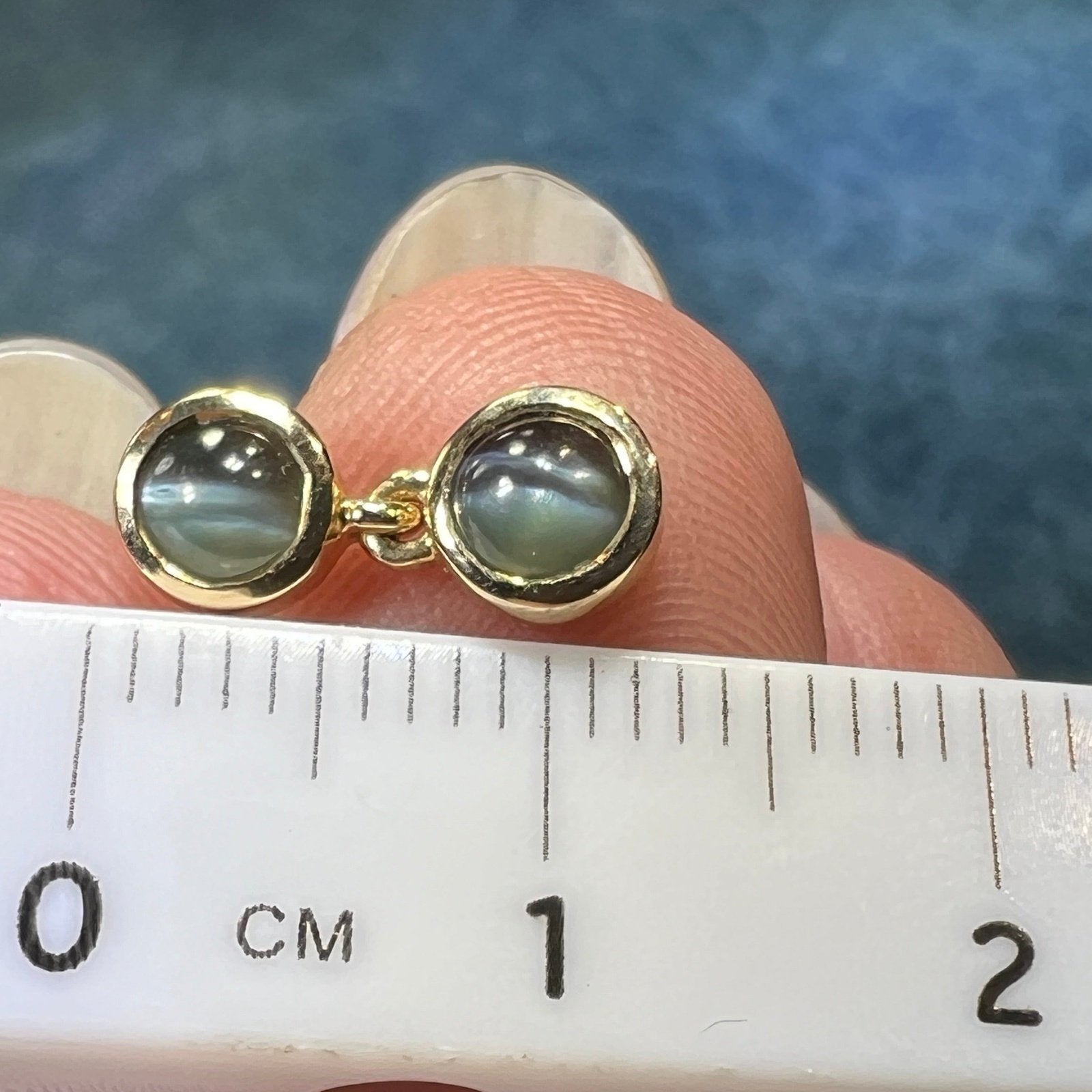 10k Gold Cats Eye Chrysoberyl Dangle Earrings. Tiny! *Video*