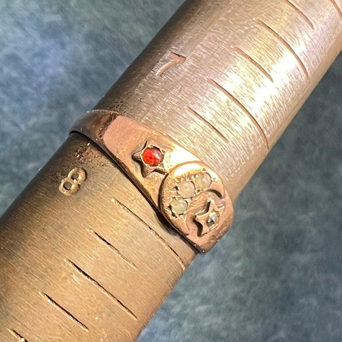 10k Gold Celestial Crescent Moon + Stars Ring Band w Gypsy-Set Gems. Victorian