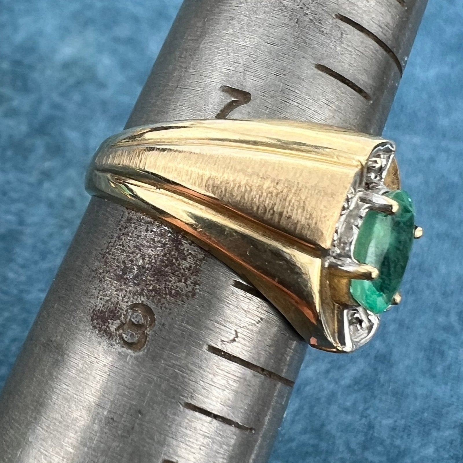 10k Gold Emerald Wide Signet Ring w Tiny Diamonds. Lotus Blossom