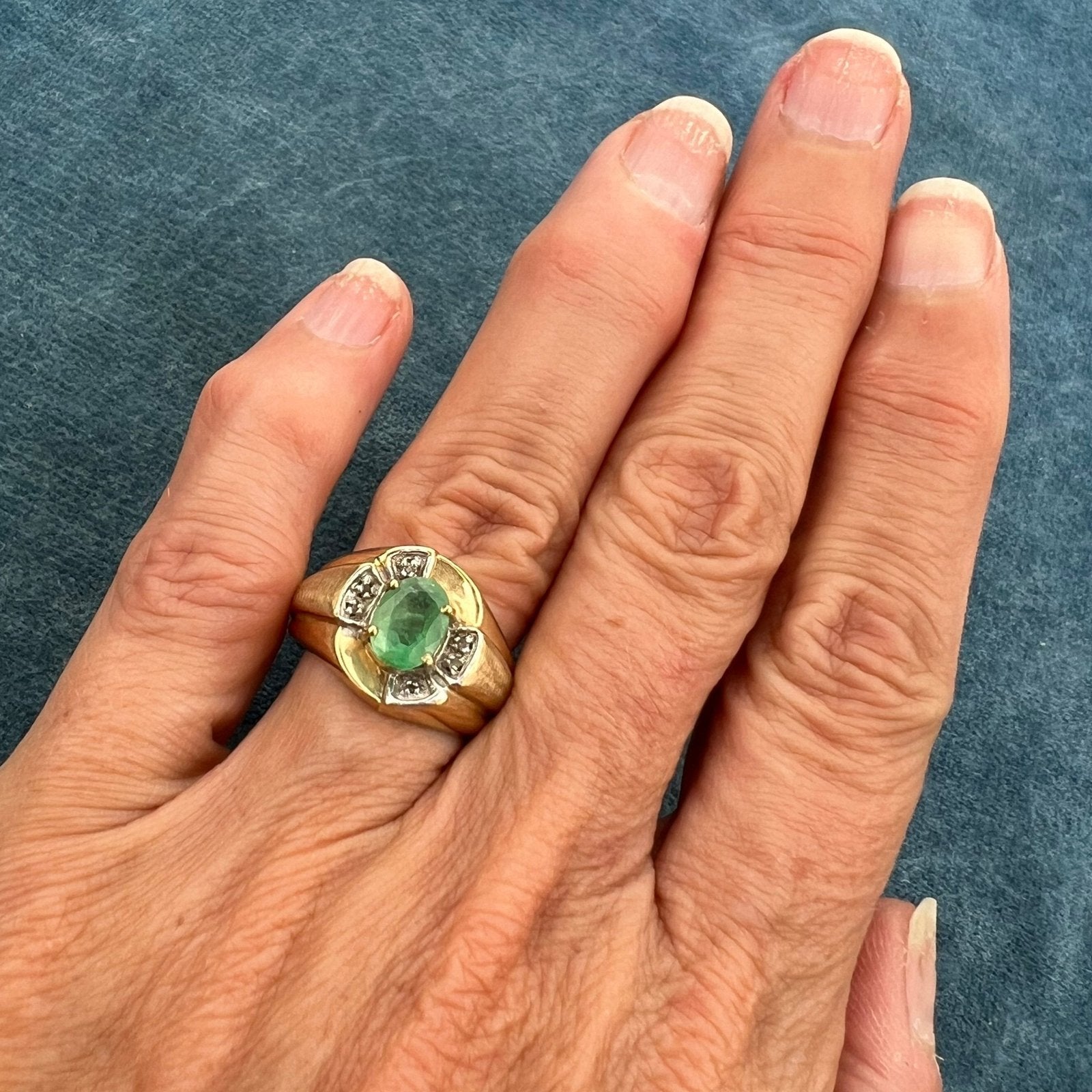 10k Gold Emerald Wide Signet Ring w Tiny Diamonds. Lotus Blossom