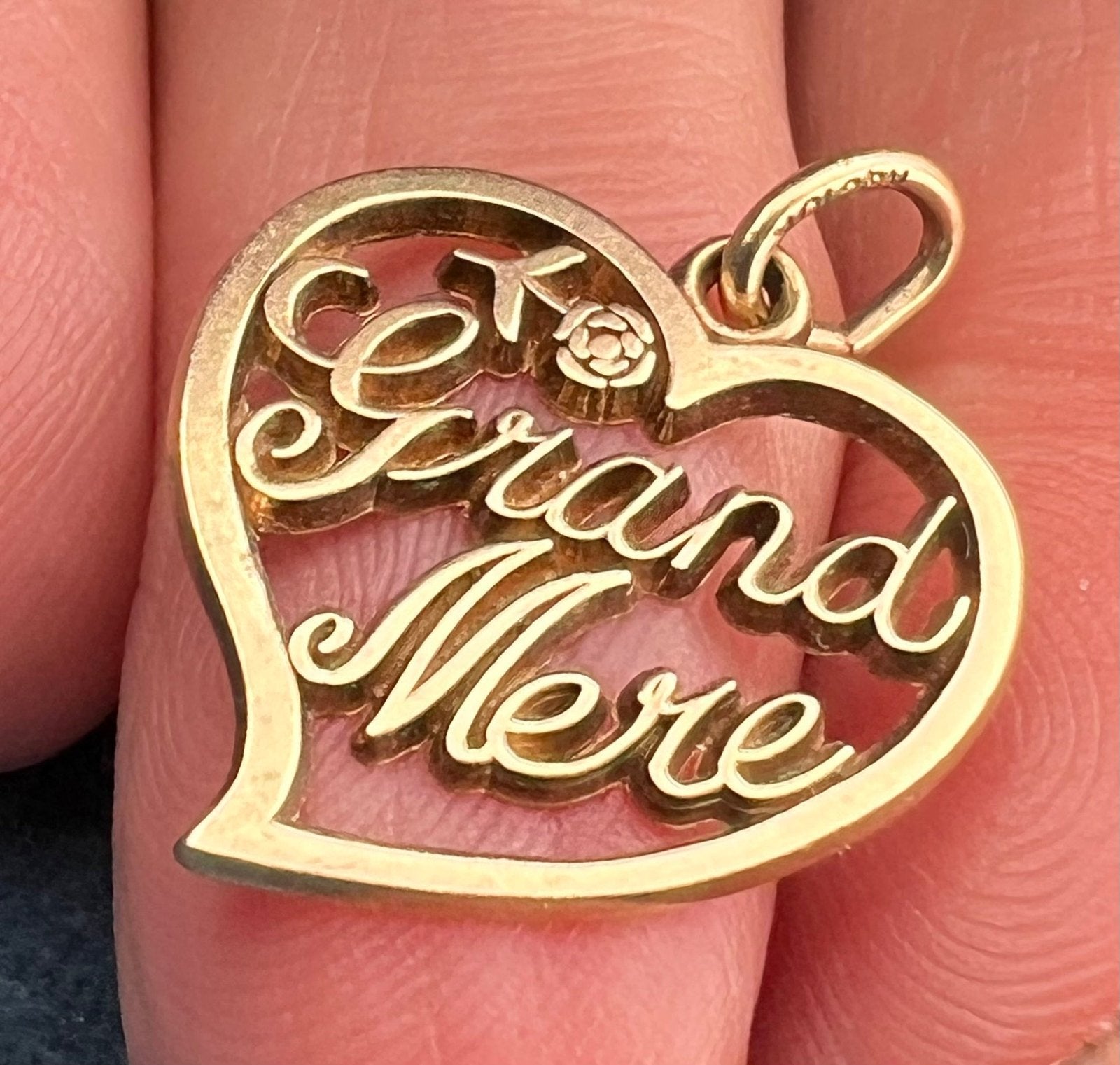 10k Gold "Grand-Mere" Pendant. French Grandmother Grandmere Grandma