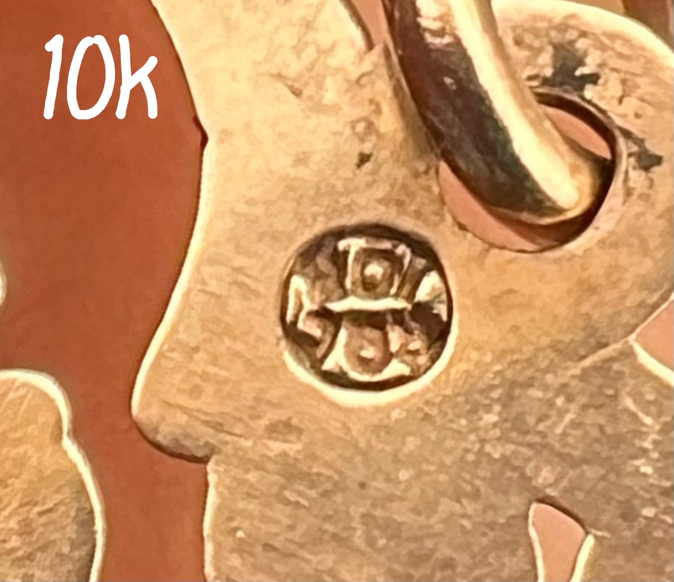 10k Gold "Grand-Mere" Pendant. French Grandmother Grandmere Grandma