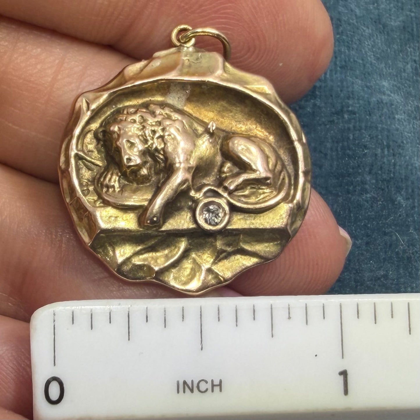 10k Gold Lion of Lucerne Swiss Repousse Pendant w Diamond *Video*