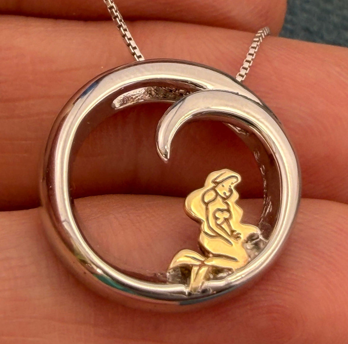 10k Gold Little Mermaid in Silver Ocean Wave Circle Pendant. Free Chain