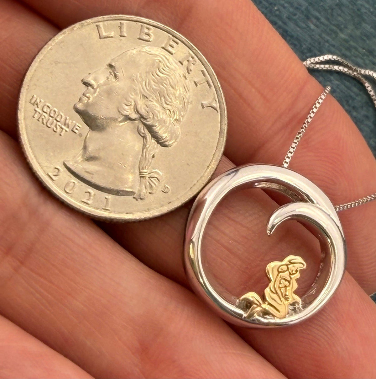 10k Gold Little Mermaid in Silver Ocean Wave Circle Pendant. Free Chain