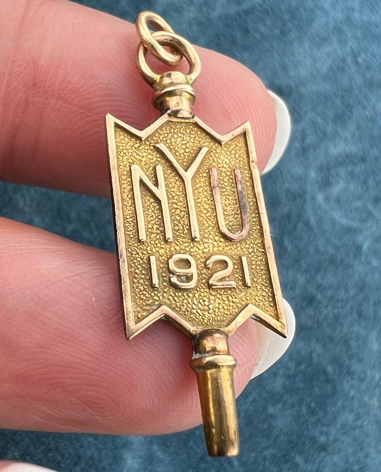 10k Gold NYU New York University Class Key Pendant. 1.3"