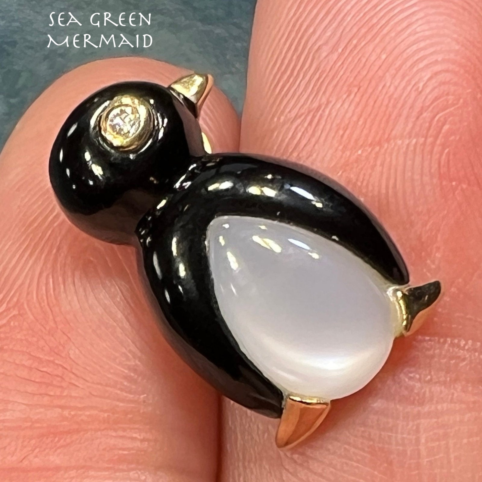 10k Gold Onyx PENGUIN Pendant w MOP Belly. Diamond Eye