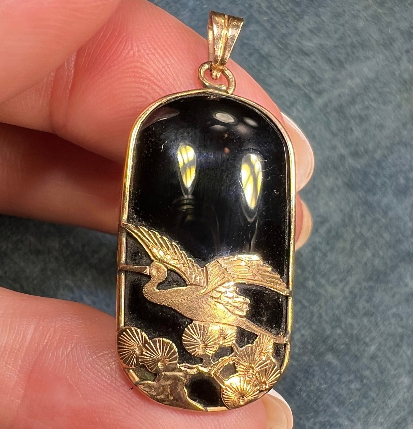 10k Gold Onyx Pendant w Japanese Crane in Katsura Tree