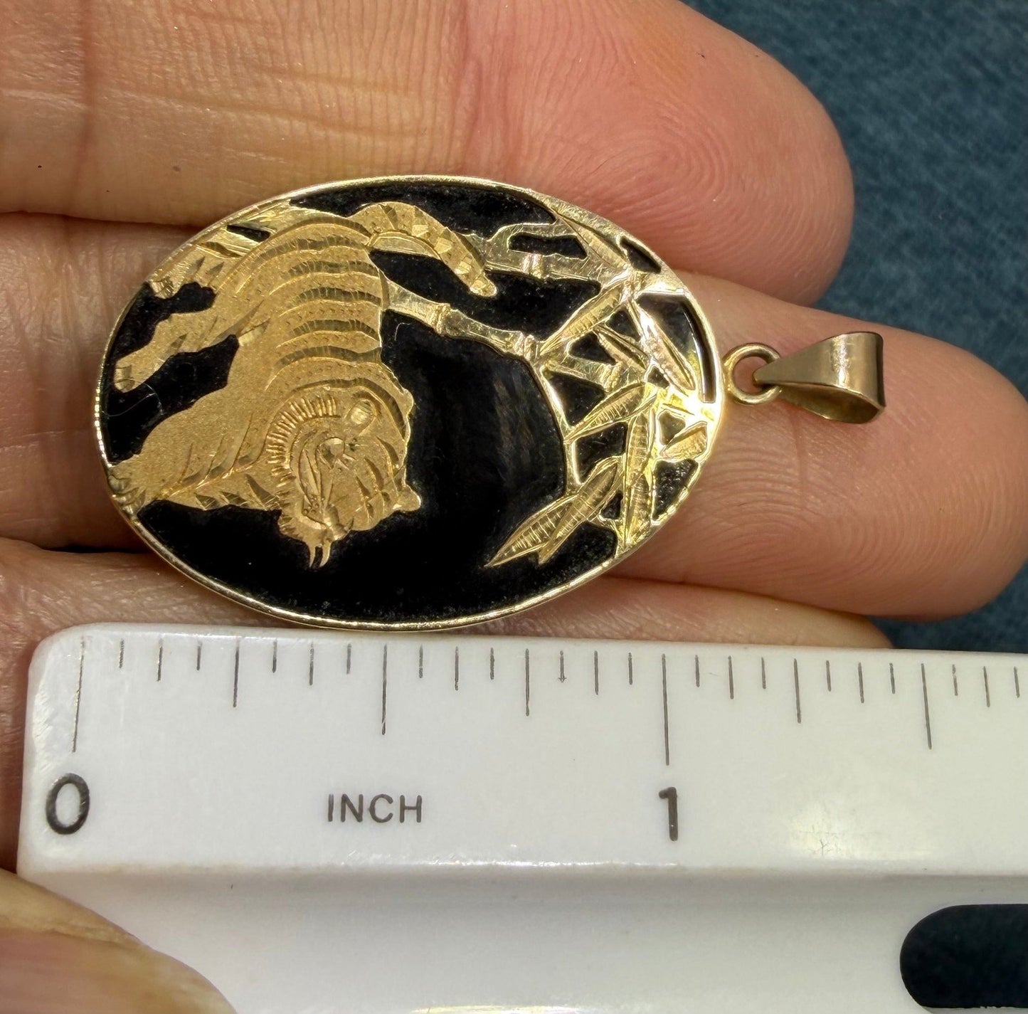 10k Gold Onyx Pendant w Japanese TIGER and Bamboo Stalks