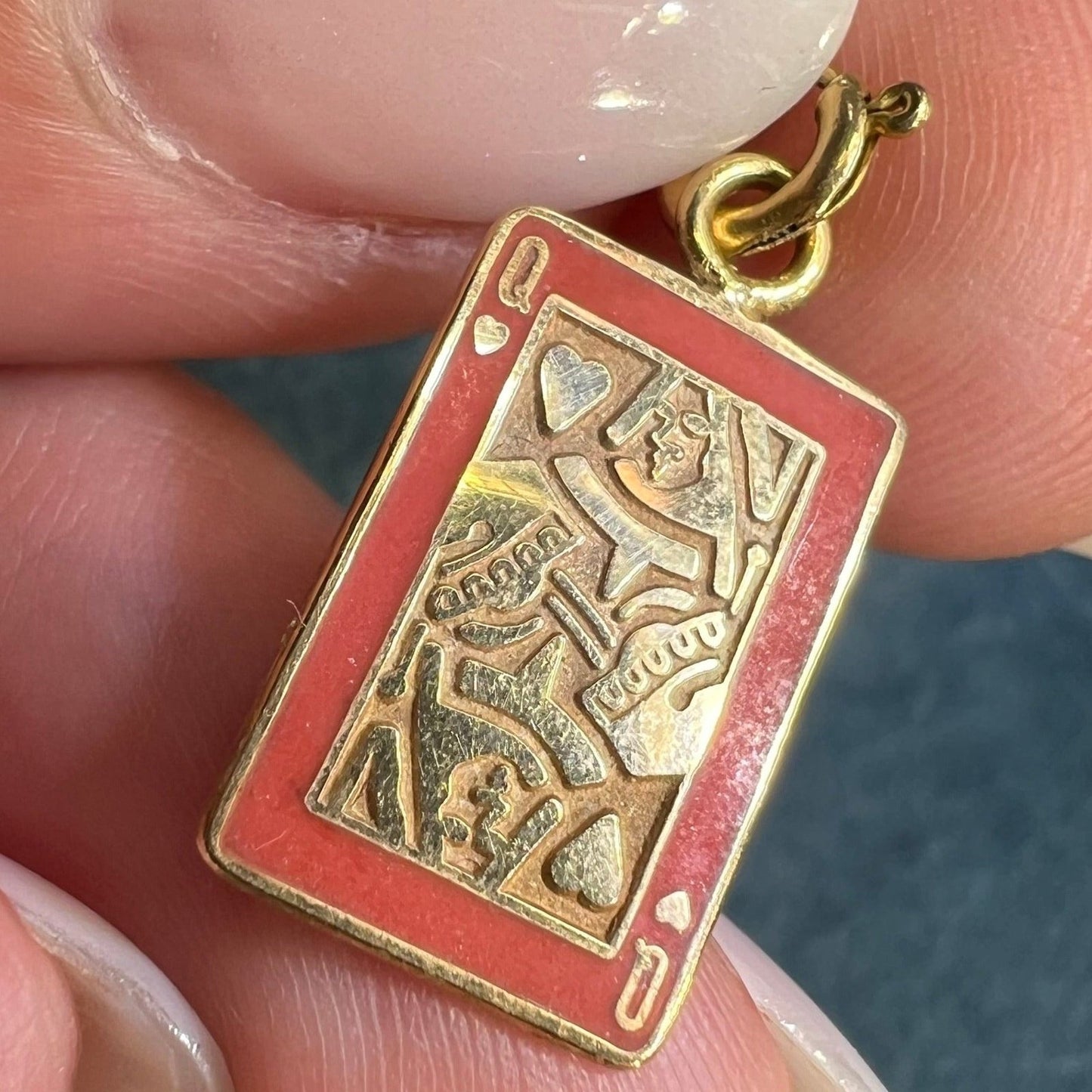 10k Gold Queen of Hearts Playing Card Gambling Pendant *Tiny*