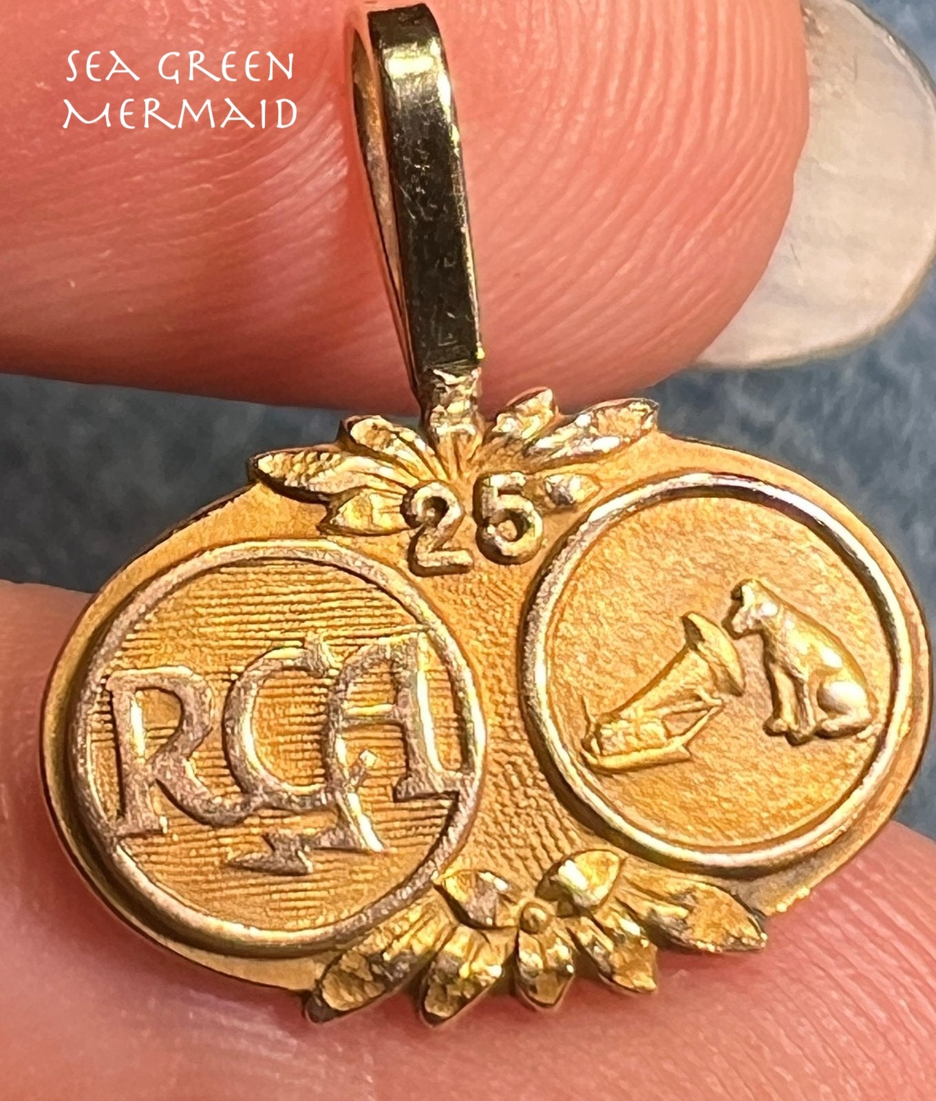 10k Gold RCA RECORDS Pendant w Dog + Phonograph *Rare* Tiny!