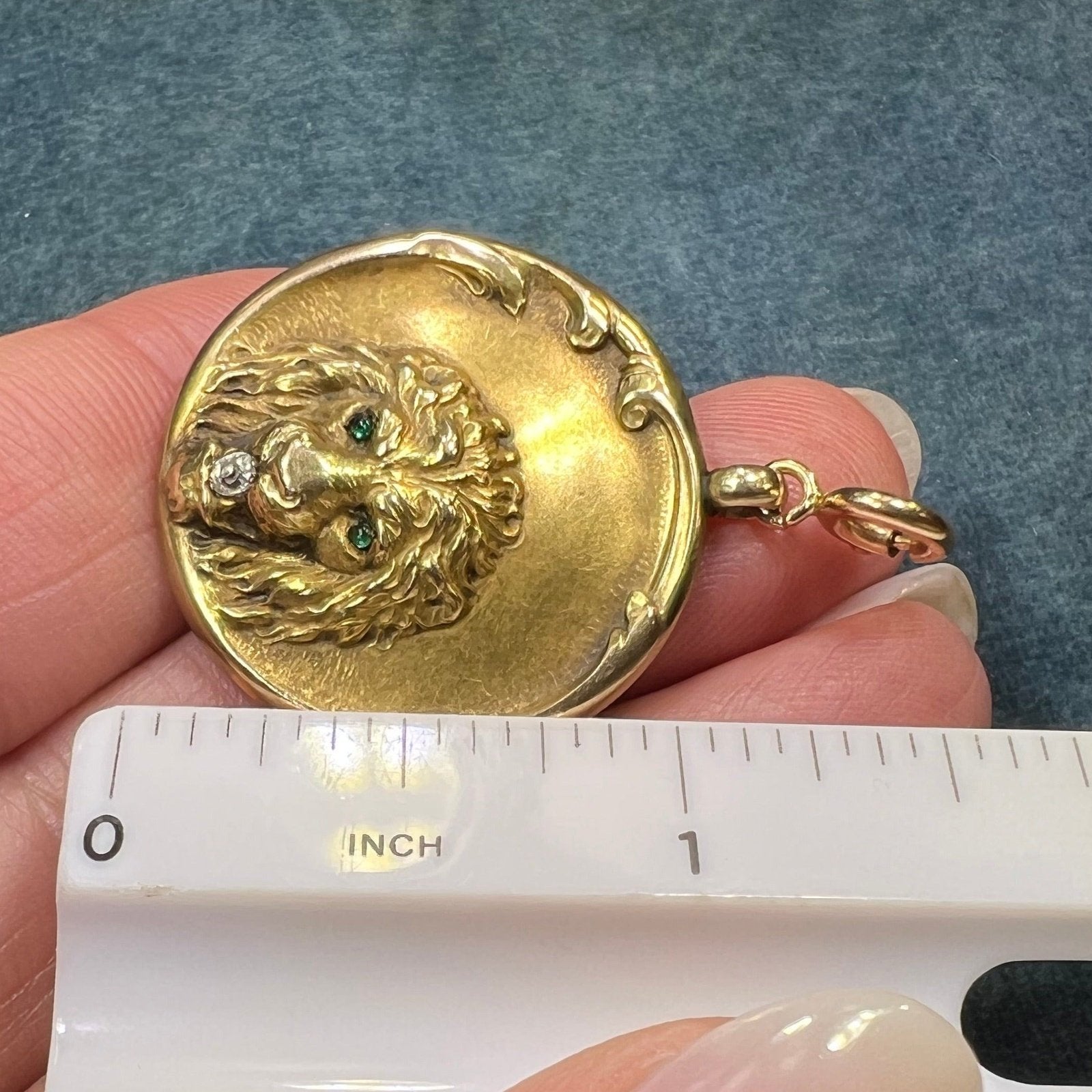 10k Gold Repousse LION Pendant w Diamond. Art Nouveau *Video*