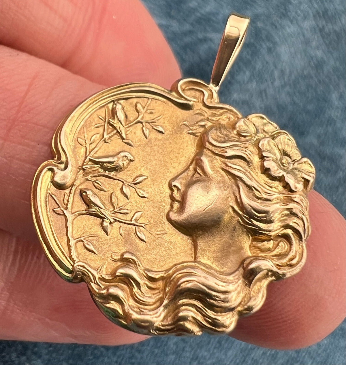 10k Gold Repousse Maiden w 3 Birds Pendant. Art Nouveau. 1.1"