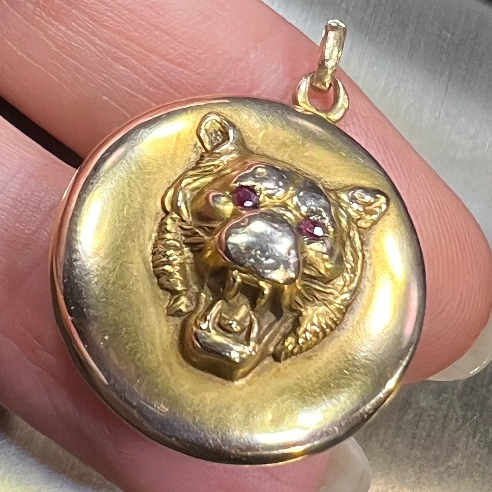 10k Gold Repousse Tiger Pendant w Ruby Eyes. Art Nouveau *Video*