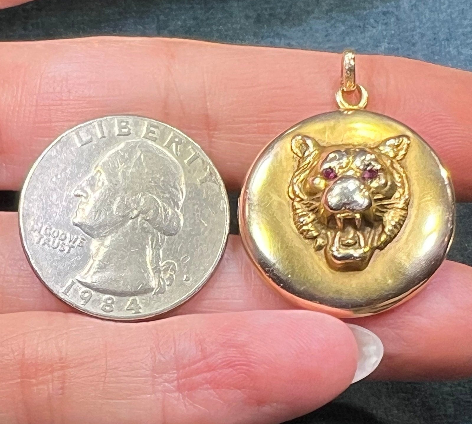 10k Gold Repousse Tiger Pendant w Ruby Eyes. Art Nouveau *Video*