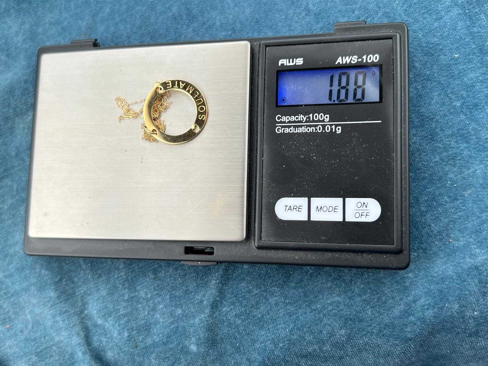 10k Gold SOULMATE Circle Pendant w Chain. Engravable 1"