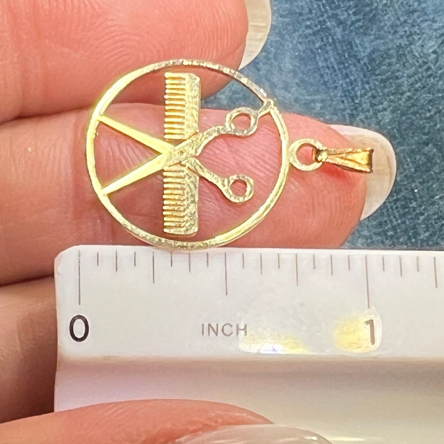 10k Gold Scissor + Comb Barber Hair Stylist Disk Pendant. 1"