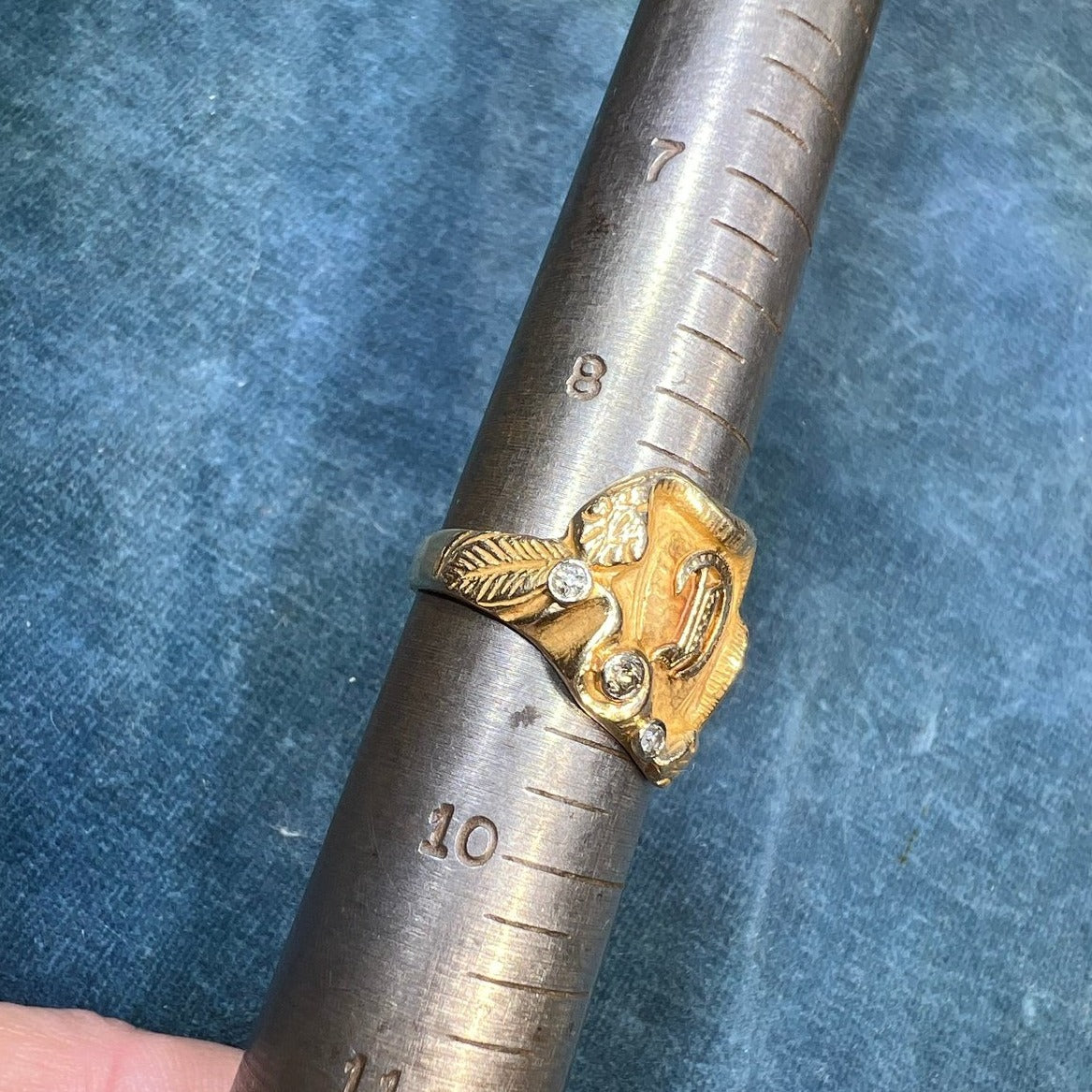 10k Gold Signet Ring w Snake Shoulders + Rose Diamonds *Video*