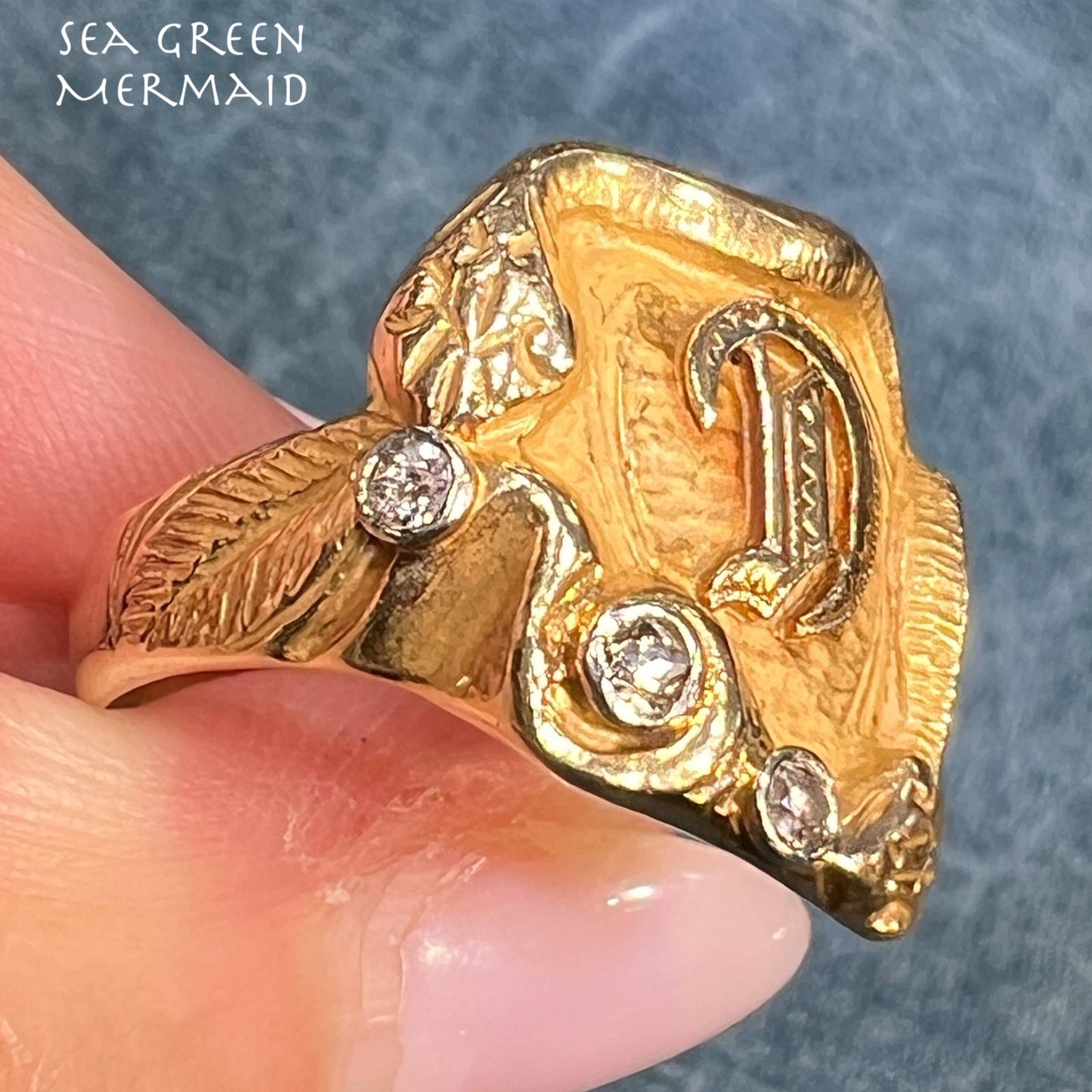 10k Gold Signet Ring w Snake Shoulders + Rose Diamonds *Video*