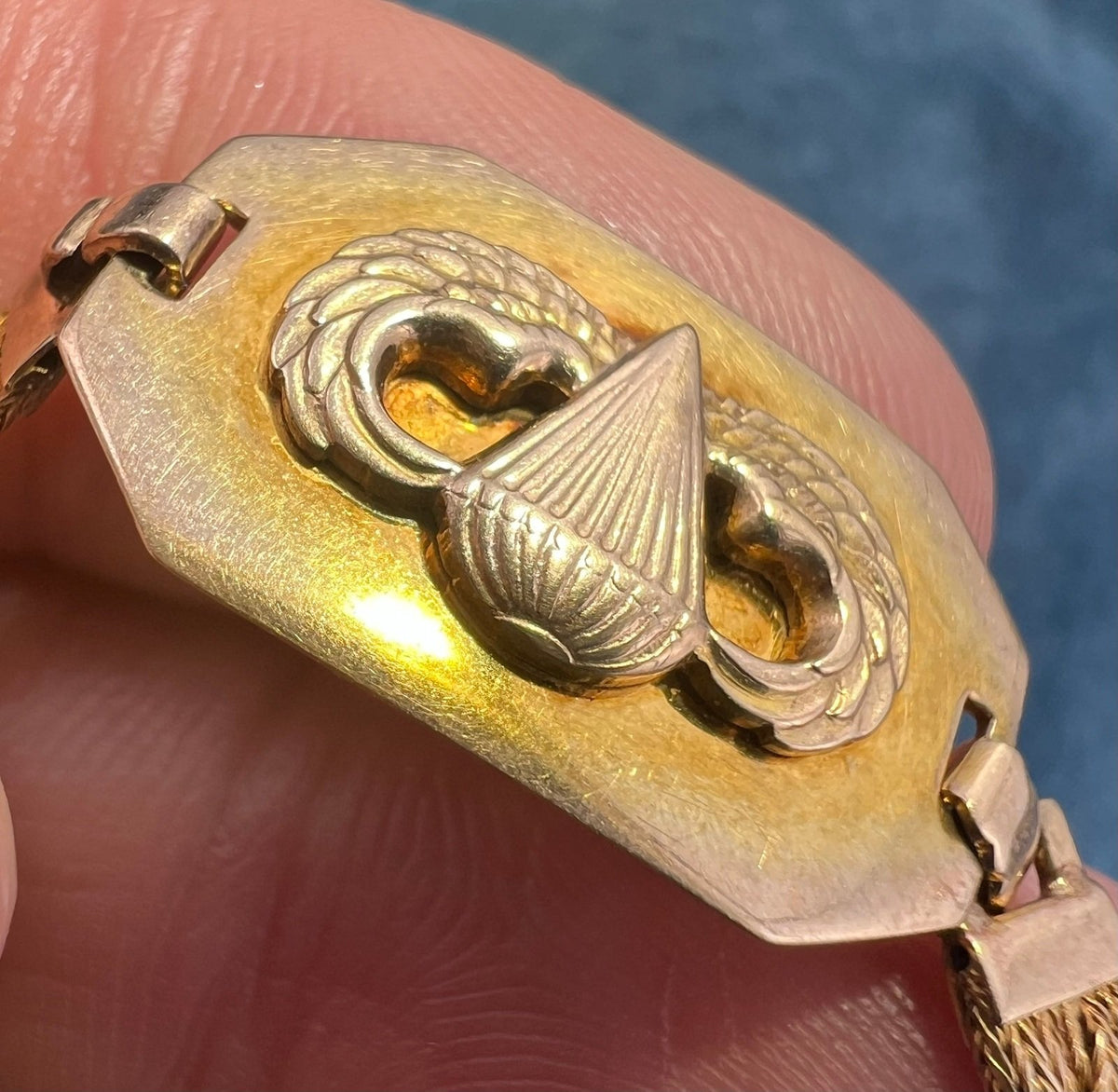 10k Gold Woven Bracelet w Tassle Lariat Clasp. WW II Paratroopers