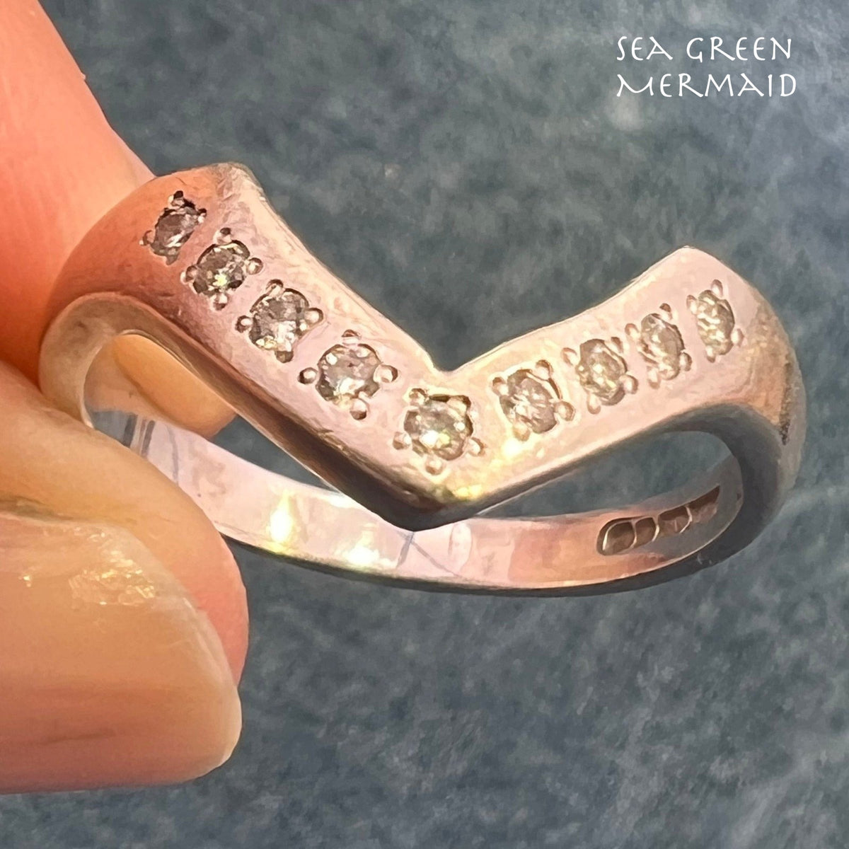 10k White Gold Gypsy-Set Diamond Curved Ring Guard