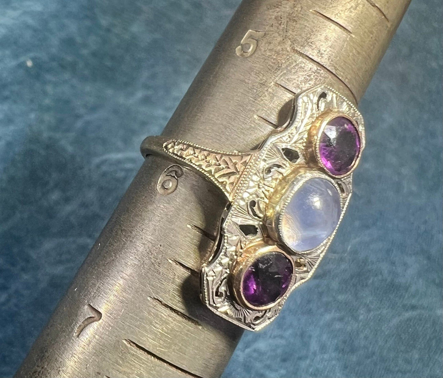 10k White Gold Lavender Gray Star Sapphire Shield Art Deco Ring *Video*
