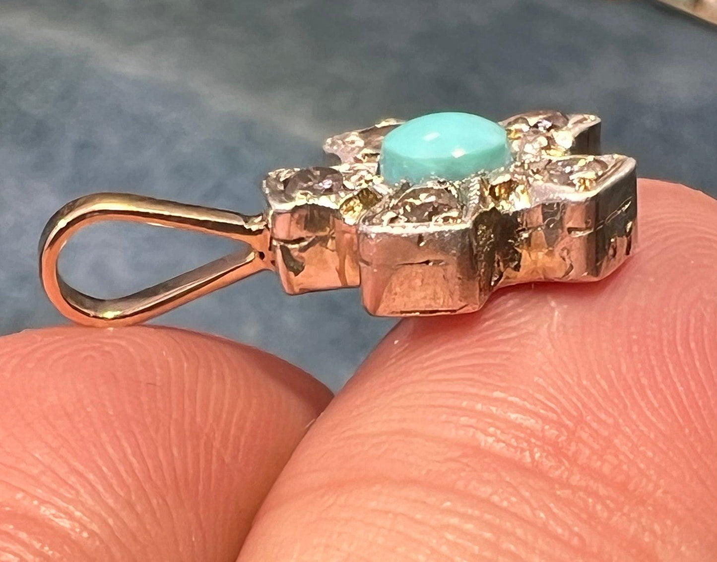 10k White Gold Turquoise Daisy Flower Pendant w Rose-Cut Fancy Diamonds