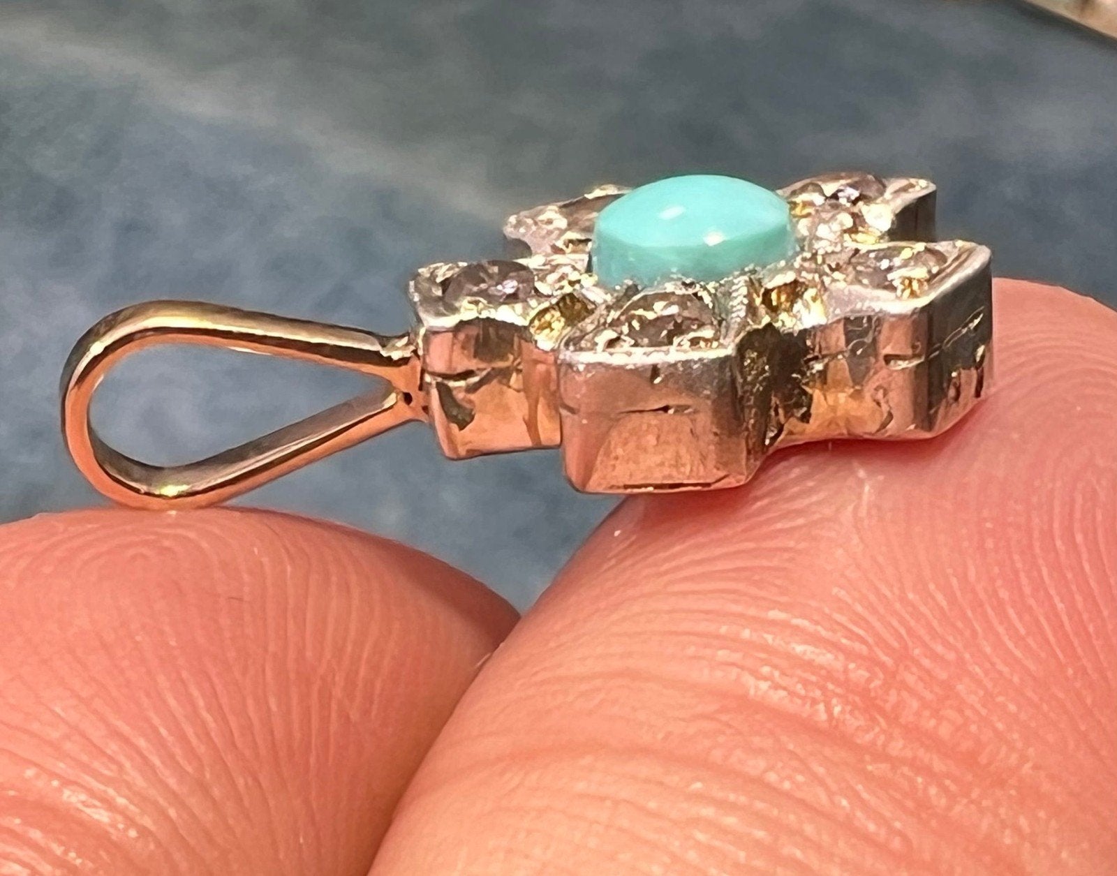 10k White Gold Turquoise Daisy Flower Pendant w Rose-Cut Fancy Diamonds