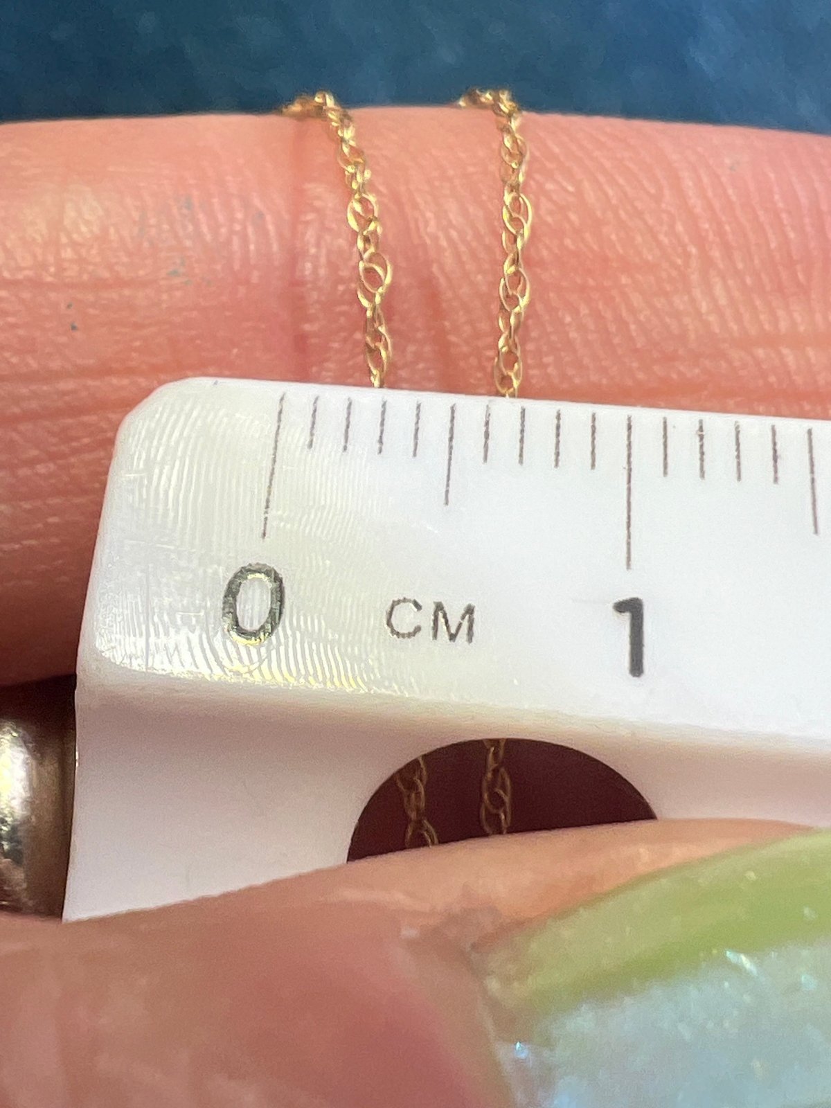 10k Yellow Gold 18" Thin Chain w Lobster Clasp. CHAIN SALE See All - 0156