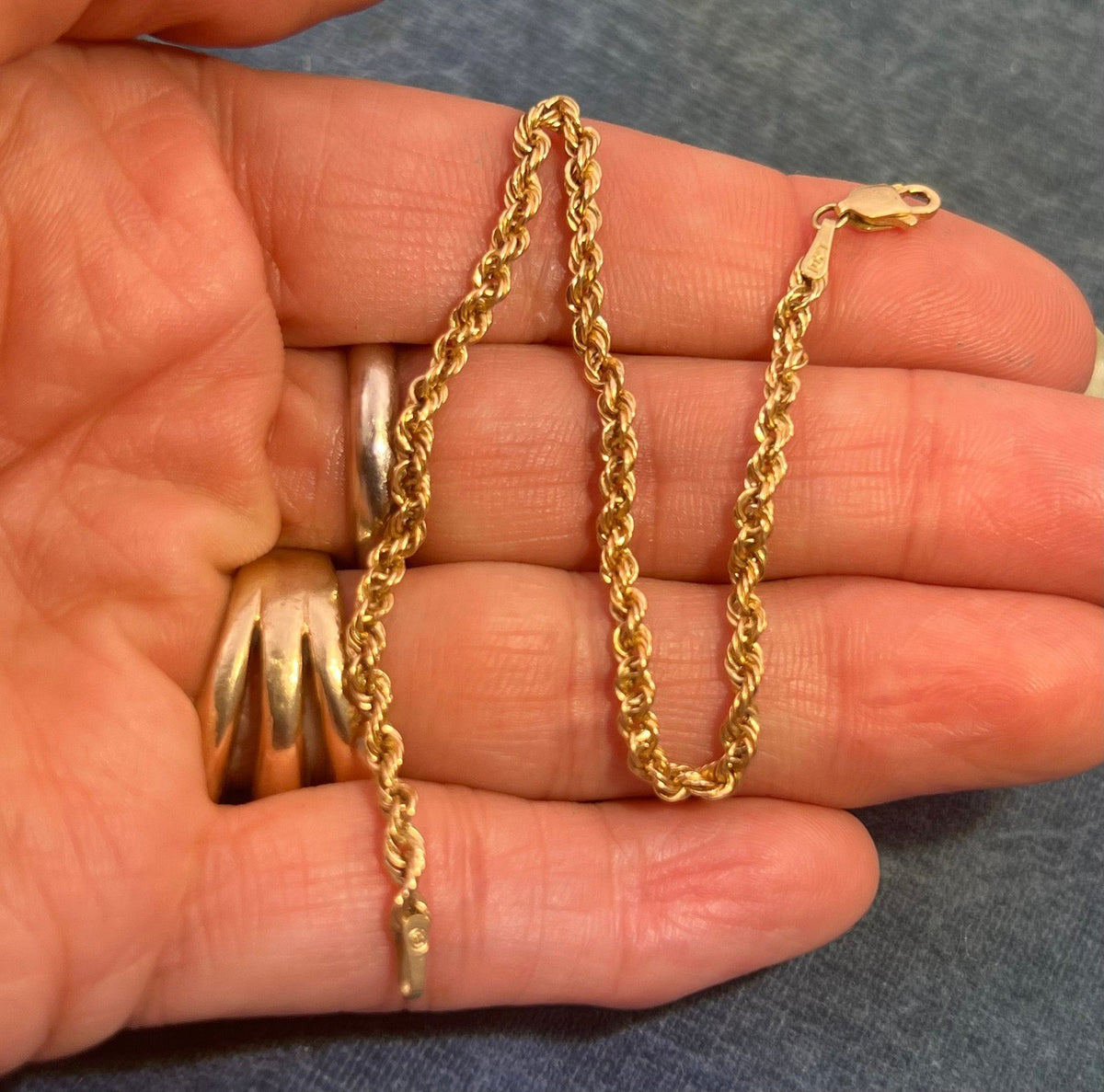 10k Yellow Gold 7" Rope Chain Bracelet w Lobster Clasp. CHAIN SALE - 0160