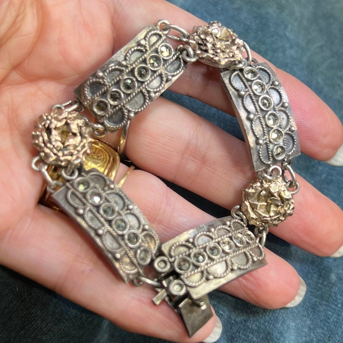 10k Yellow Gold & 925 Marcasite Wide Cabbage Rose Bracelet. 23g