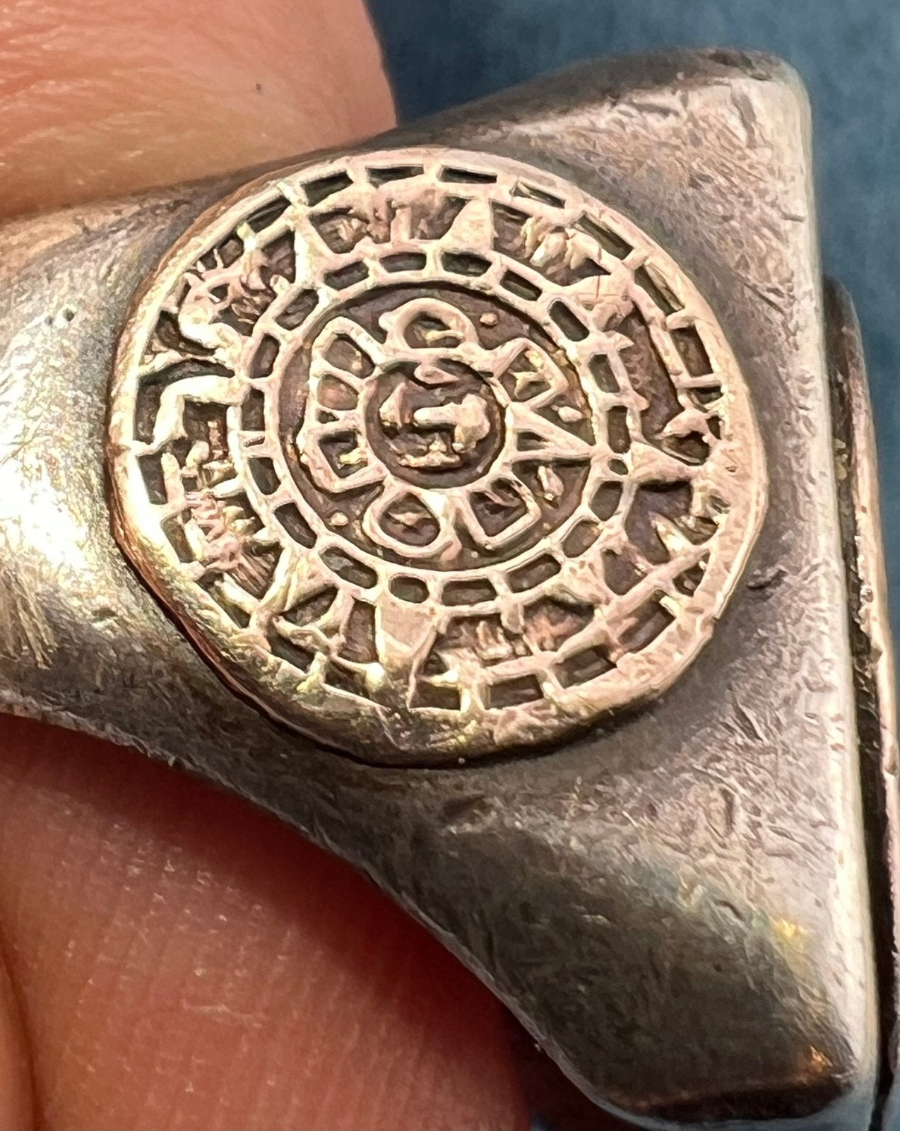 10k Yellow Gold & 925 Mayan Aztec Calendar Wide Signet Ring. 15g + 3/4"