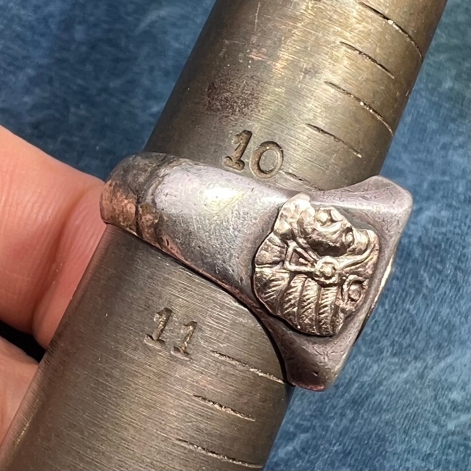 10k Yellow Gold & 925 Mayan Aztec Calendar Wide Signet Ring. 15g + 3/4"