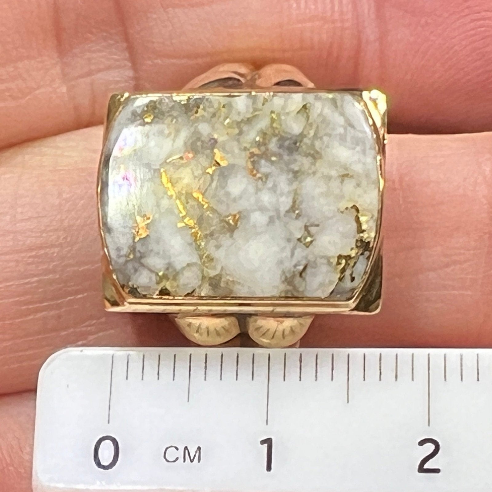 10k Yellow Gold Alaskan Gold in Quartz 24k Vein Ore Ring. Signet Style