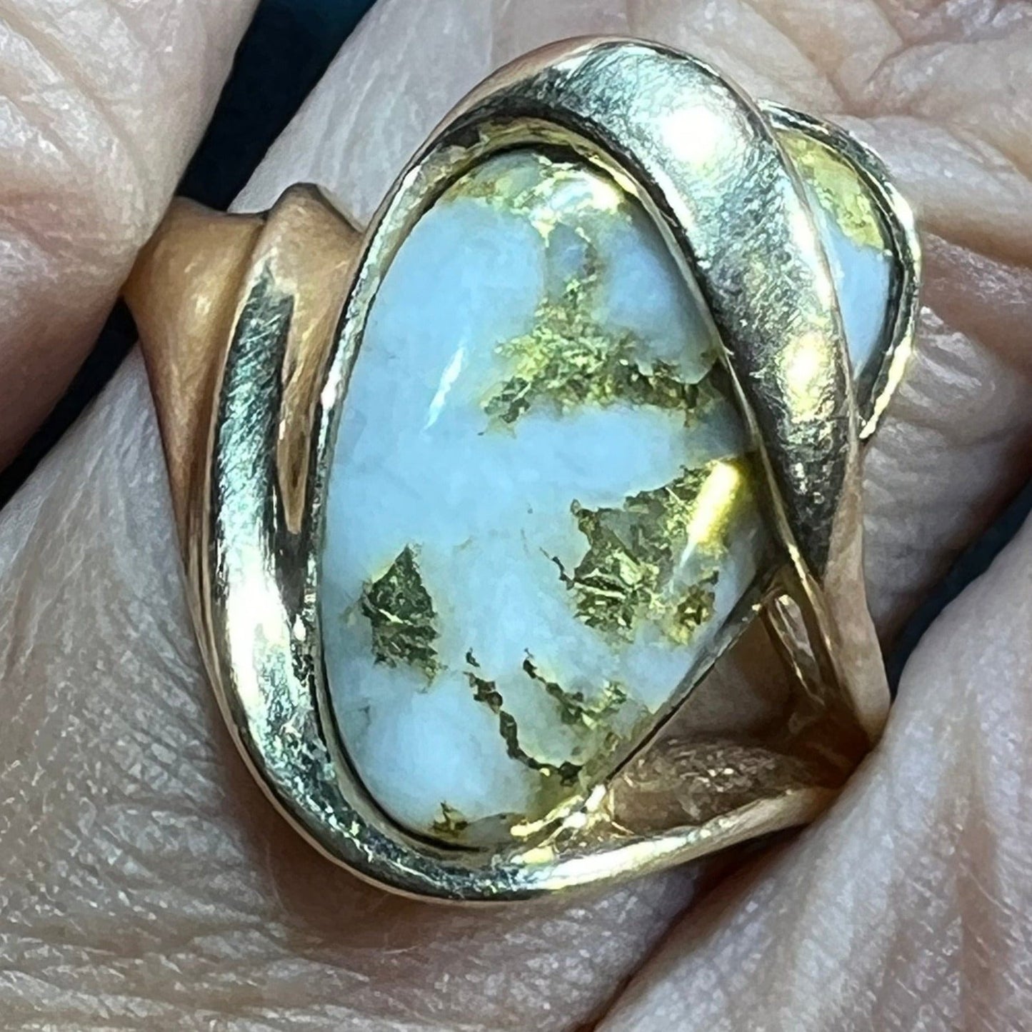 10k Yellow Gold Alaskan Gold in Quartz 24k Vein Ore Ring. 2/3" + 5g