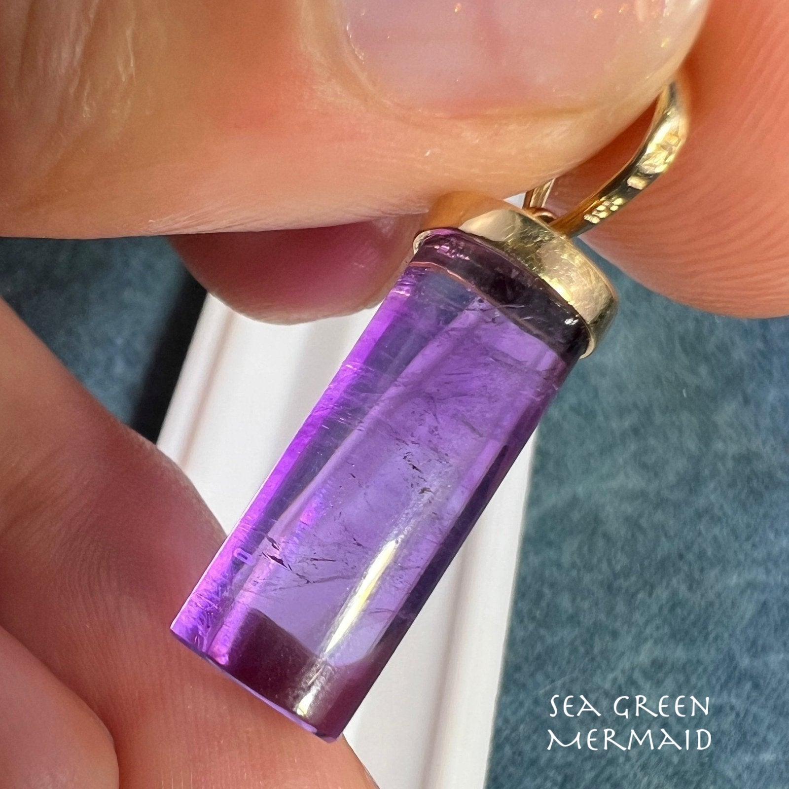 10k Yellow Gold Amethyst Column Pillar Pendant