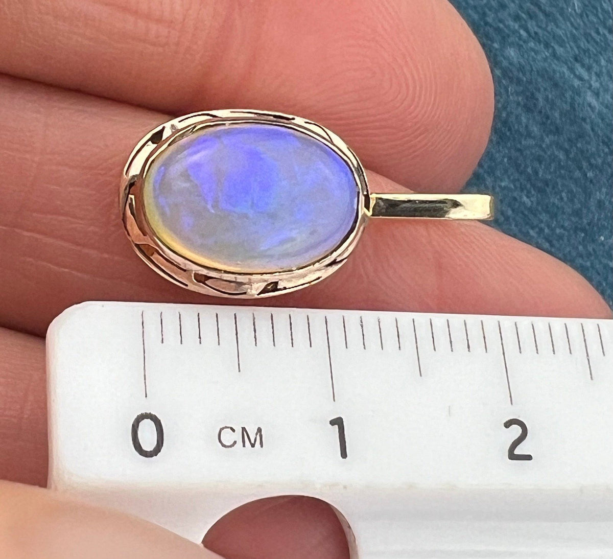 10k Yellow Gold Australian Lavender Crystal Opal Pendant *Video* -A