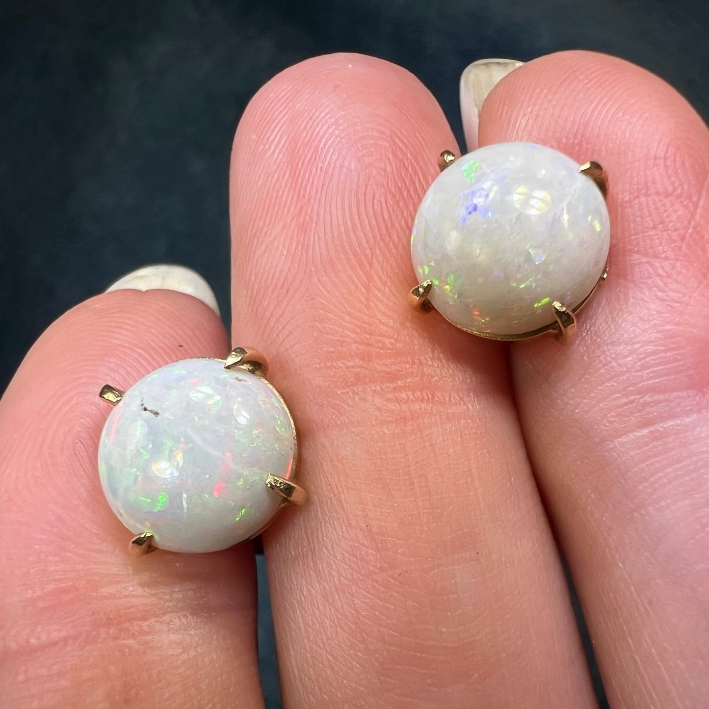 10k Yellow Gold Australian Opal Round Stud Earrings. 10mm *Video*