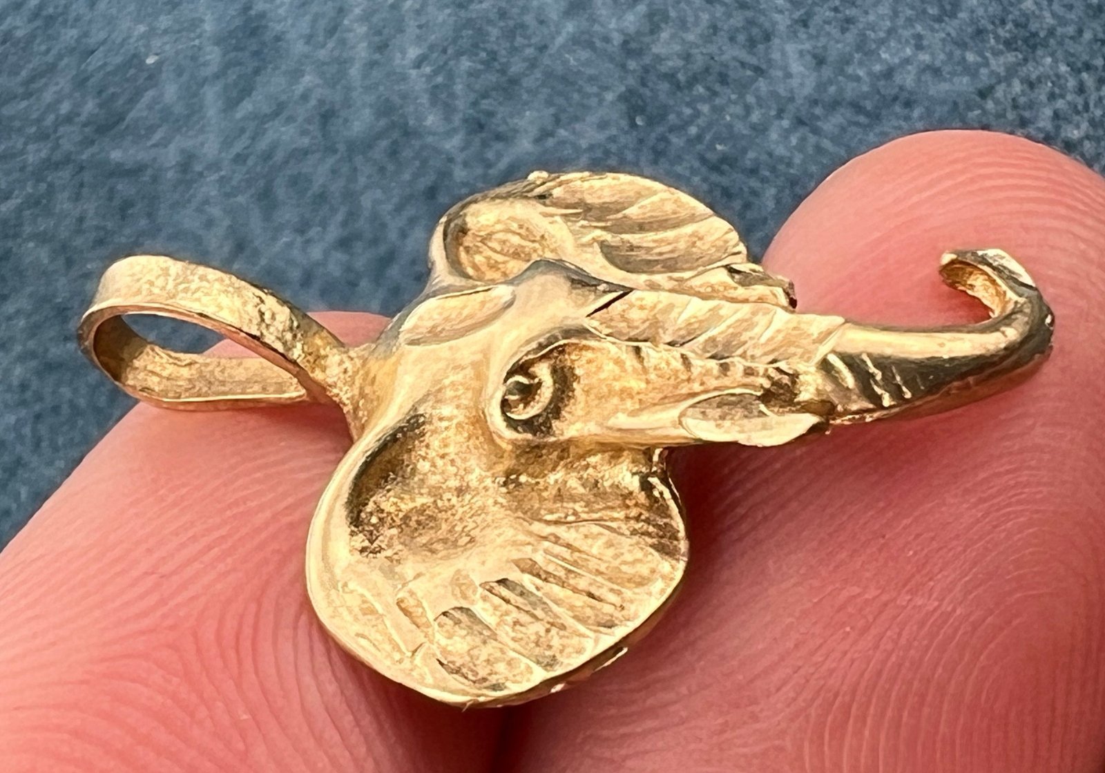 10k Yellow Gold Elephant Head Pendant. 3-D + Solid