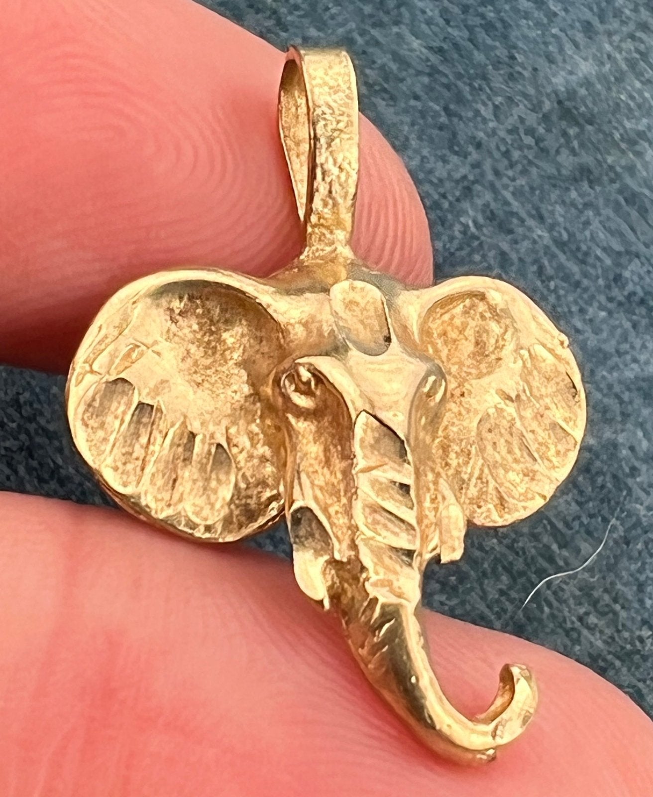 10k Yellow Gold Elephant Head Pendant. 3-D + Solid