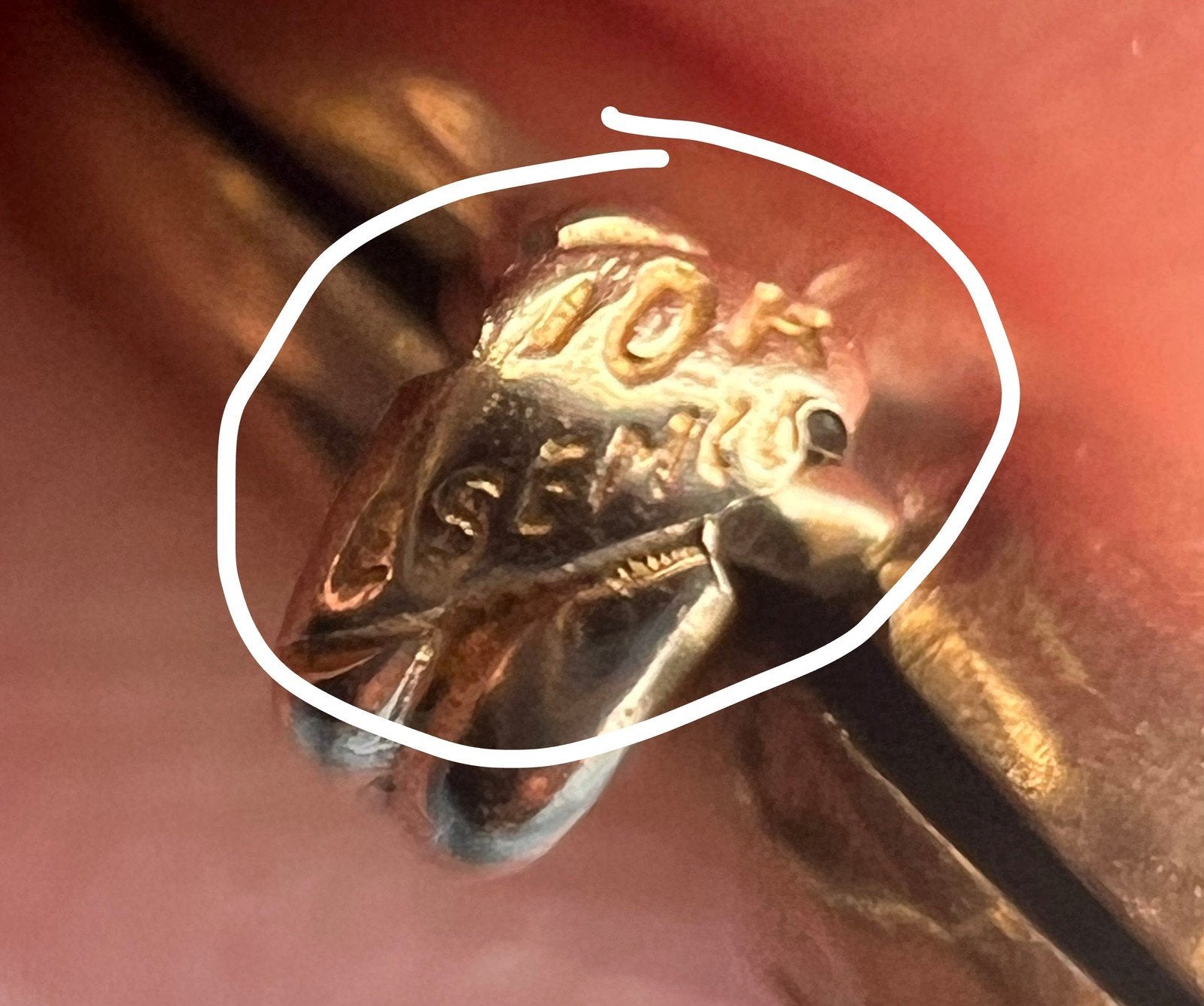 10k Yellow Gold Engraved Heart Pendant w Diamond. Victorian