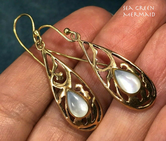 10k Yellow Gold Filigree MOP Pearl Earrings. 1.5" Drop