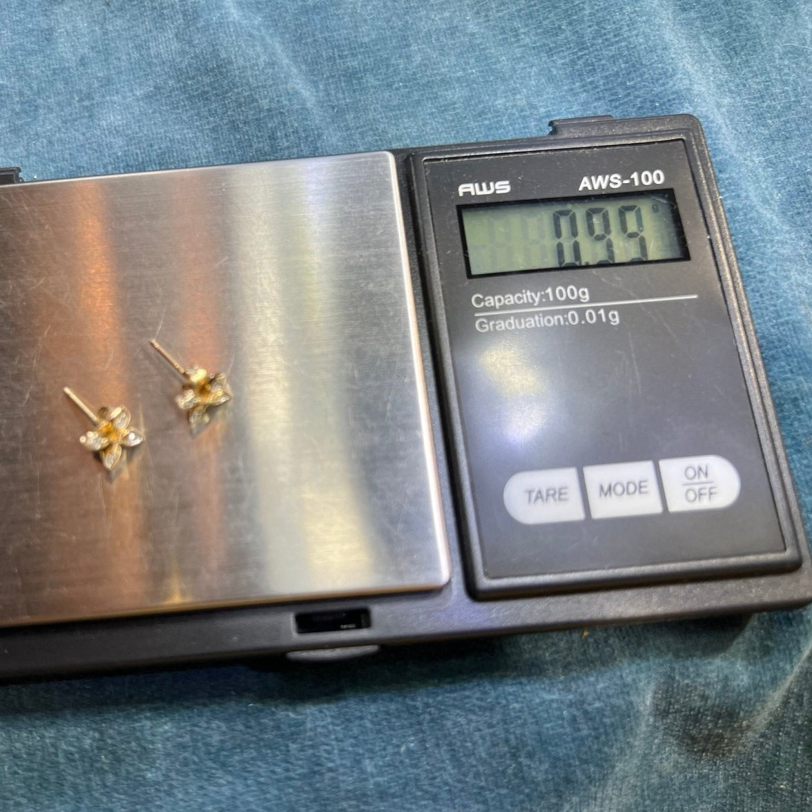 10k Yellow Gold Flower Bud Earrings w TINY Diamonds