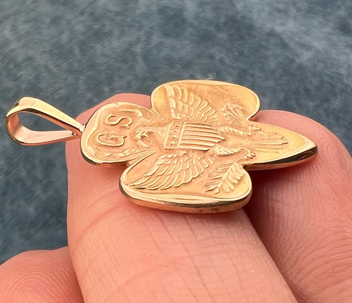 10k Yellow Gold GIRL SCOUT Trefoil Signet Pendant *Rare*