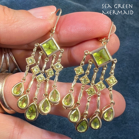 10k Yellow Gold Lime Peridot Teardrop Chandelier Leverback Earrings. 2" + 7.7g