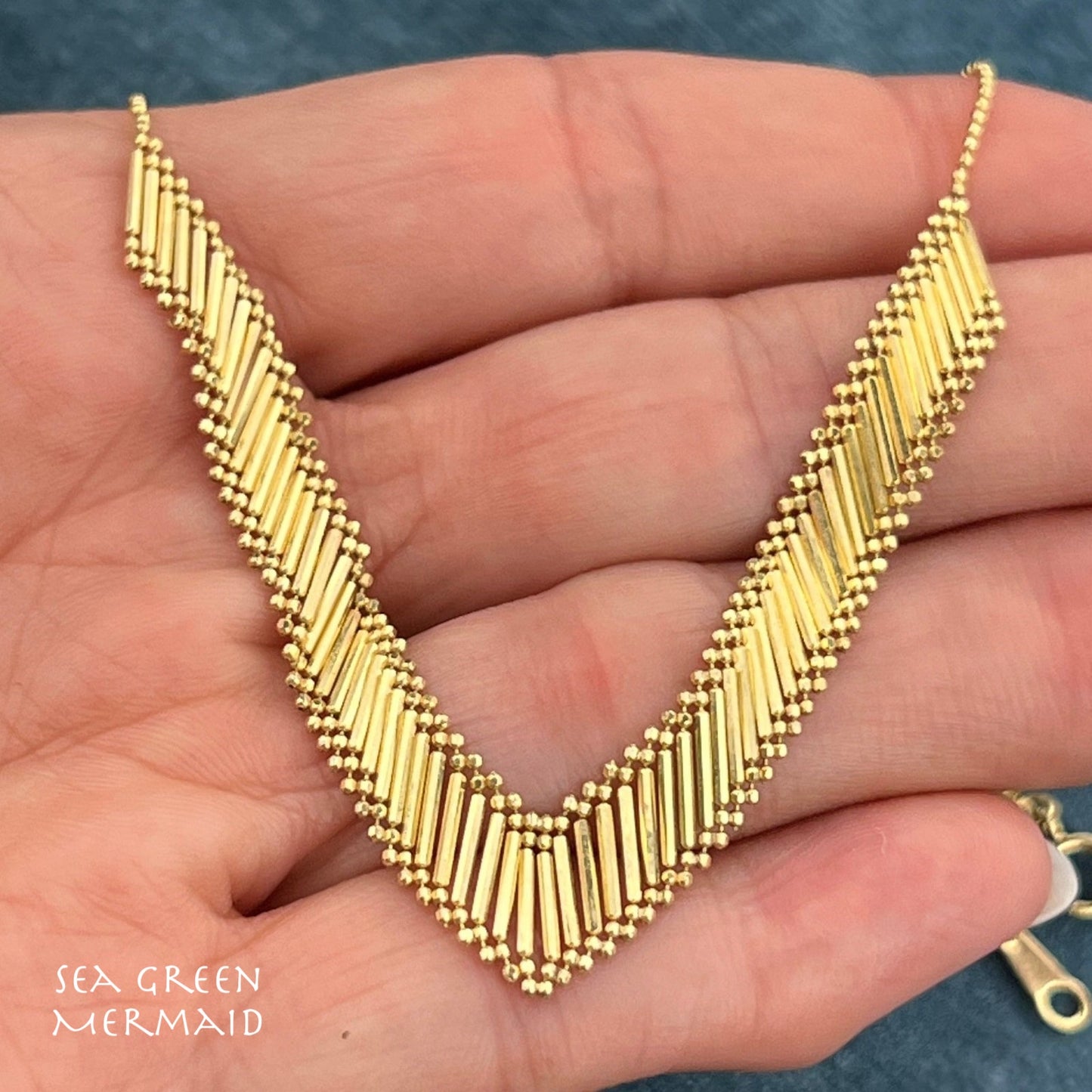 10k Yellow Gold Mesh Liquid Gold "V" Collar Necklace. Adjustable