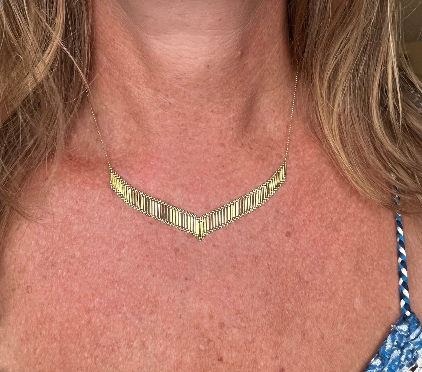 10k Yellow Gold Mesh Liquid Gold "V" Collar Necklace. Adjustable