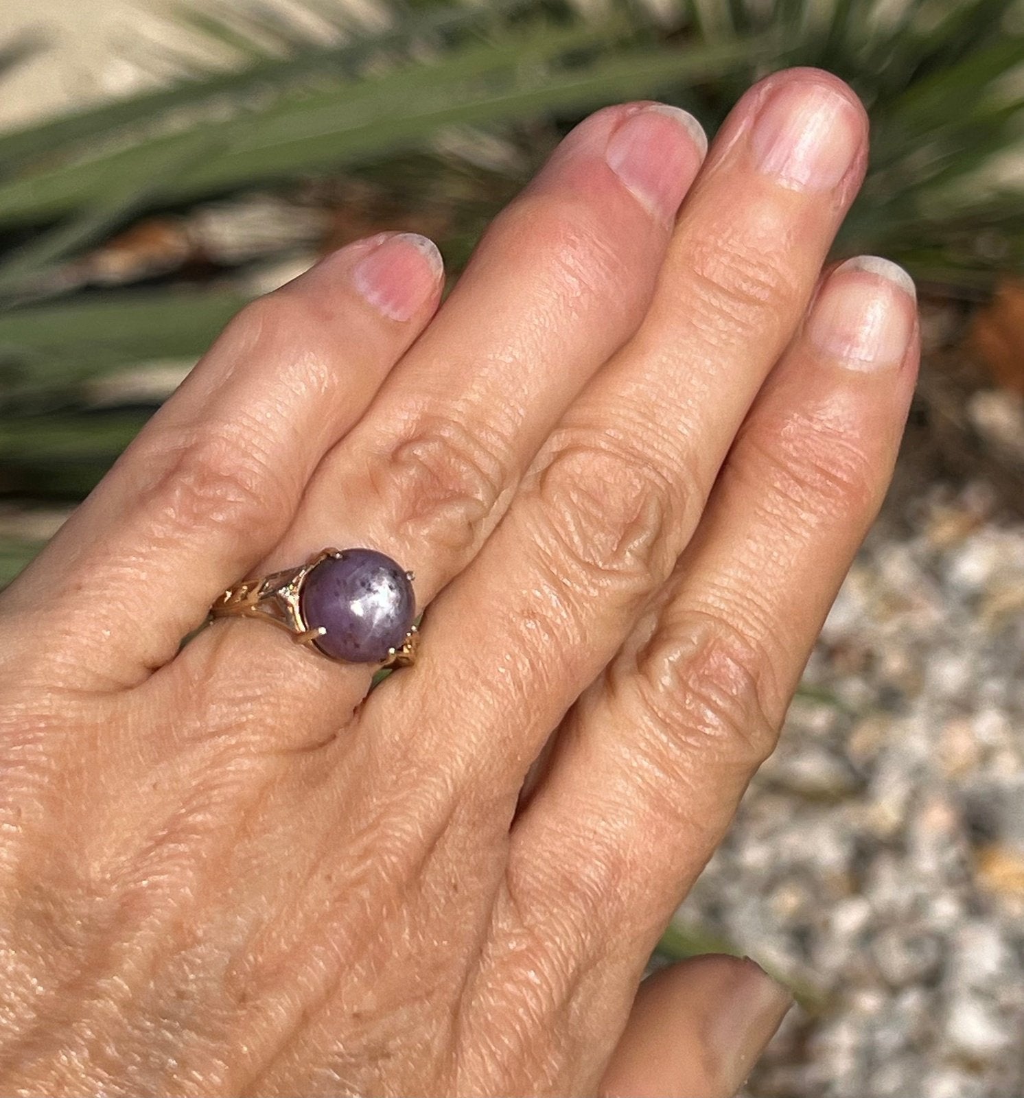 10k Yellow Gold Purple Star Sapphire Ruby Ring. Filigree Band *Video*