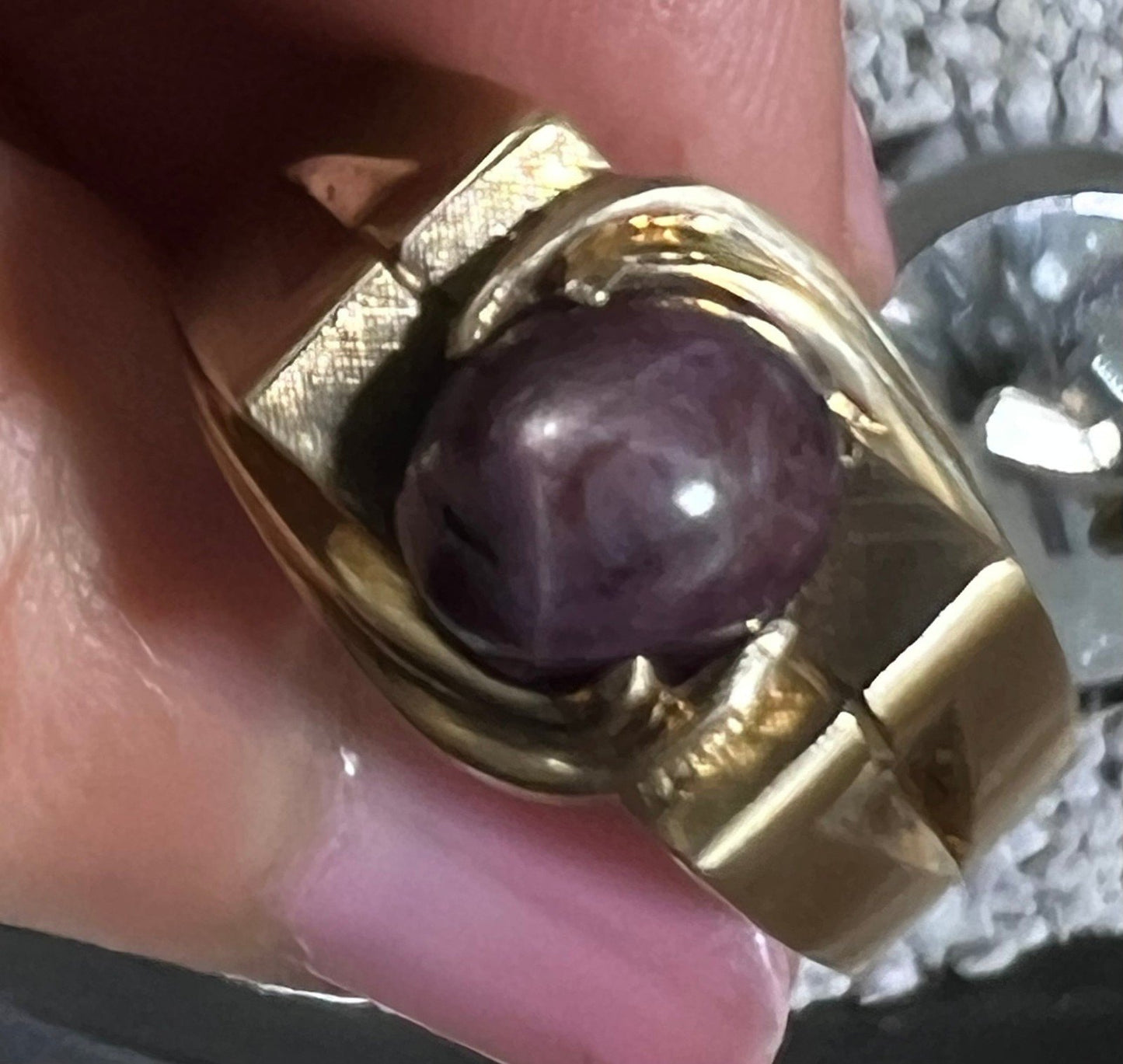10k Yellow Gold Purple Star Sapphire Ruby Signet Ring. 9g *Video*
